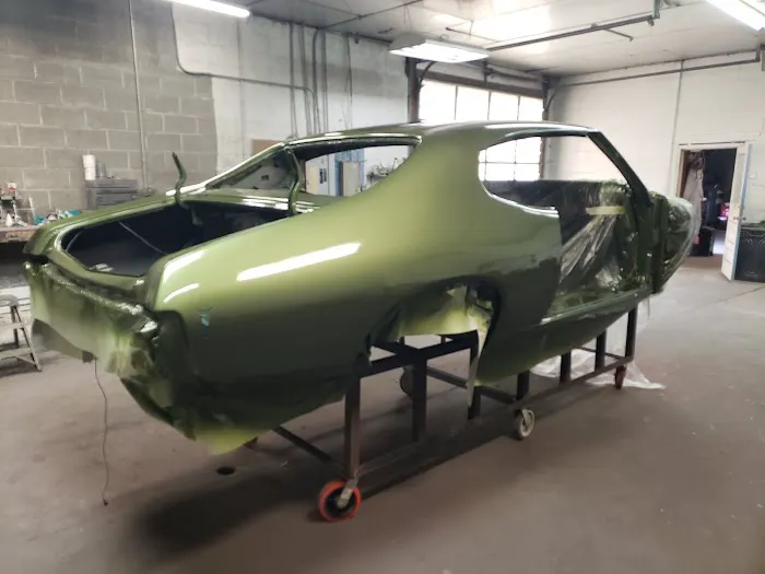 Midvale Autobody & Detail 8