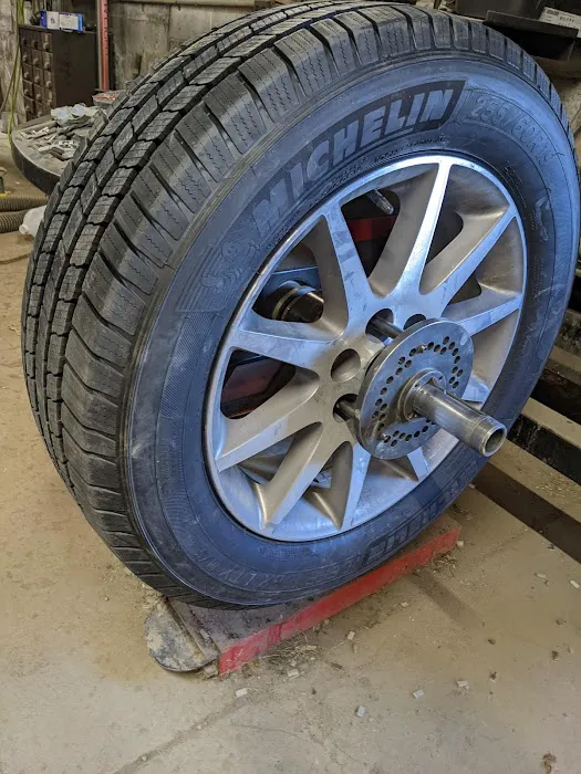 Auman Inc. DBA A & M Service Center & Auman Towing 8