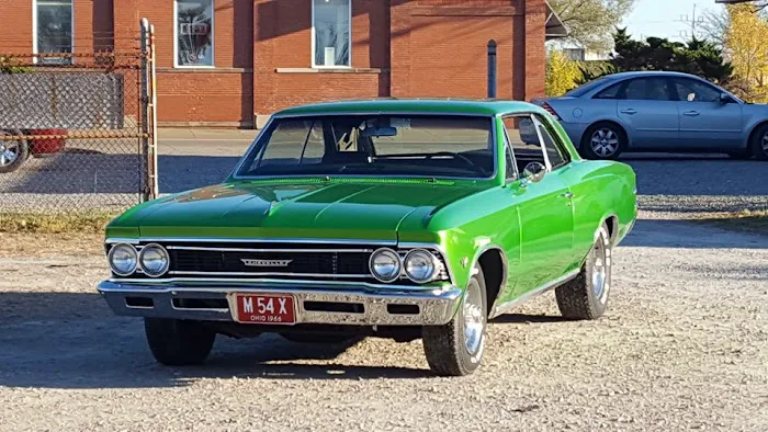 D & M Auto Body Shop 5