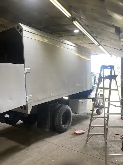 Heavy Wrench Truck Service LLC 1