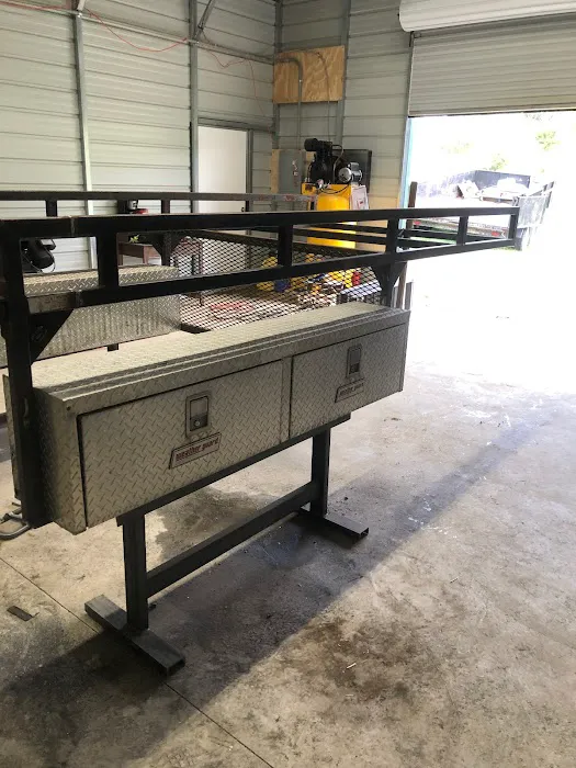 Lechners Trailer manufacturing and repairs 8