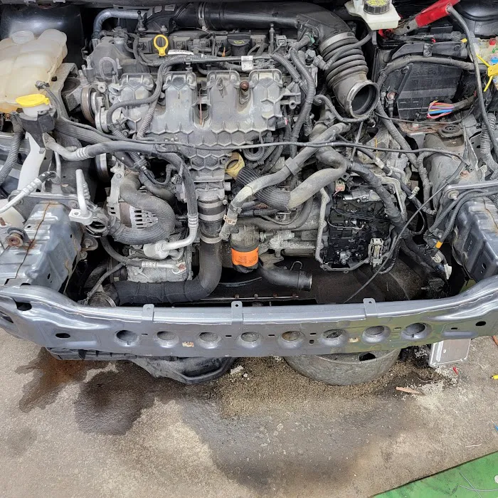 G&R Auto Service & Sales LLC 5