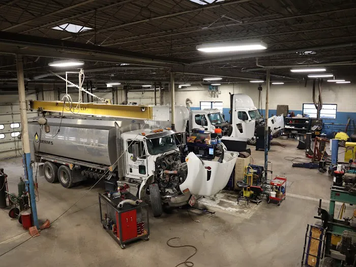 Wiers Fleet Service & Truck Repair Cleveland 5