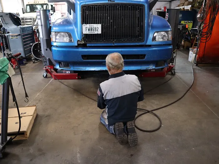 Wiers Fleet Service & Truck Repair Cleveland 3