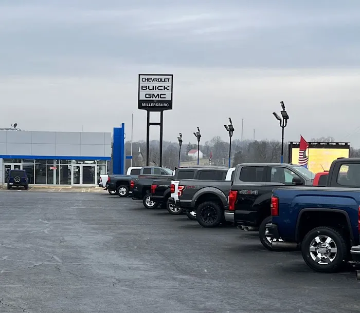 Chevrolet GMC Millersburg Service and Parts Department 2