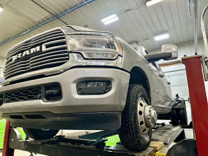 I & B Automotive 9