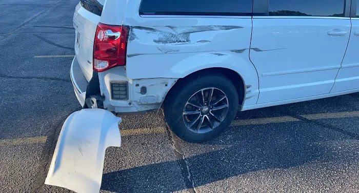 Ken & Tammy's Collision Auto Body 2