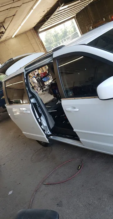Ken & Tammy's Collision Auto Body 0