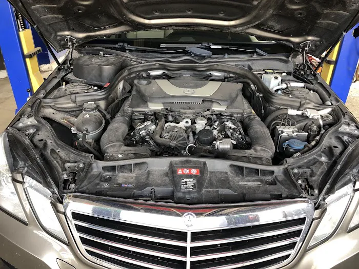 Skiles Automotive Service - Roseland 4