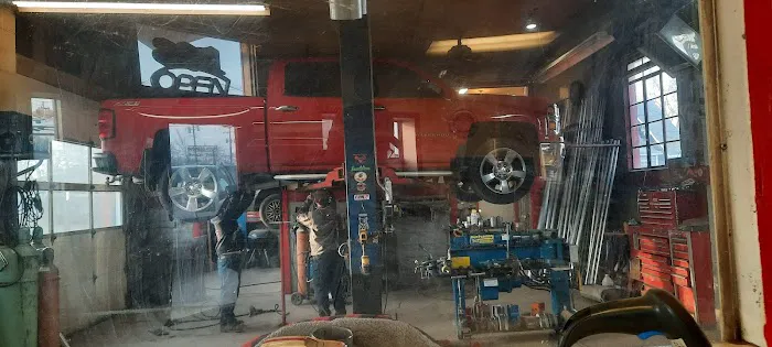 Dave's Muffler Shop 1