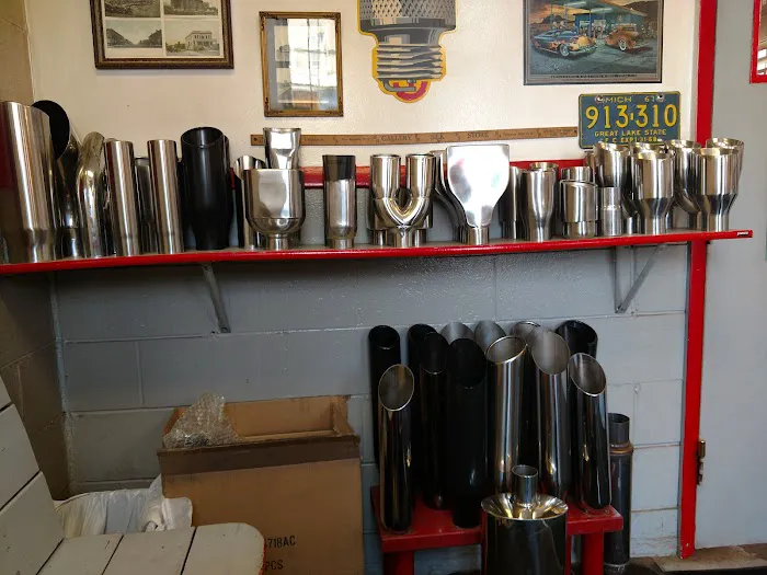 Dave's Muffler Shop 5