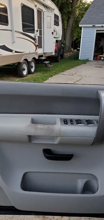 Elsesser Auto – Perry 6