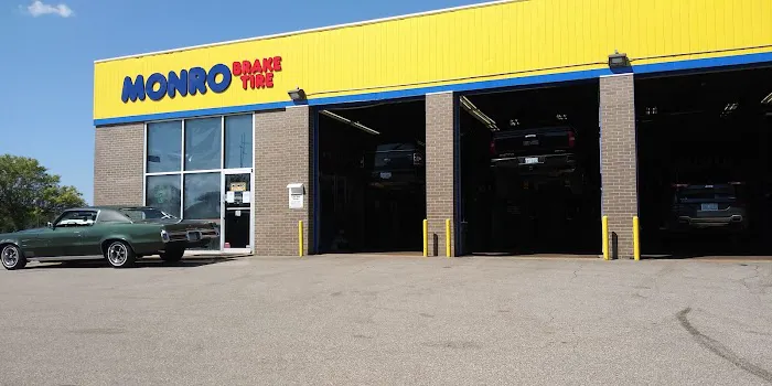 Monro Auto Service and Tire Centers 8