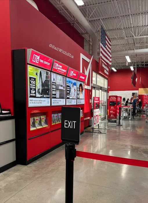 BJ's Tire Center 0