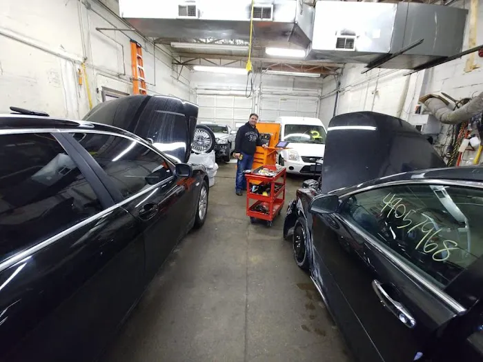 Auto Electric Center 8