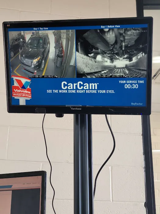 Valvoline Instant Oil Change 1