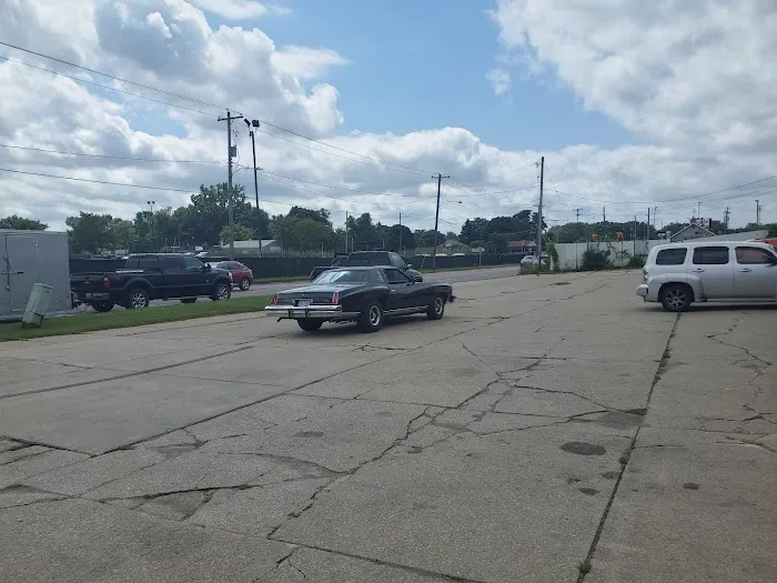 Mid-Michigan Auto Parts 7