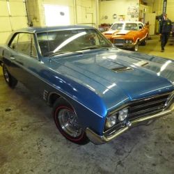 Muscle Cars & More ico