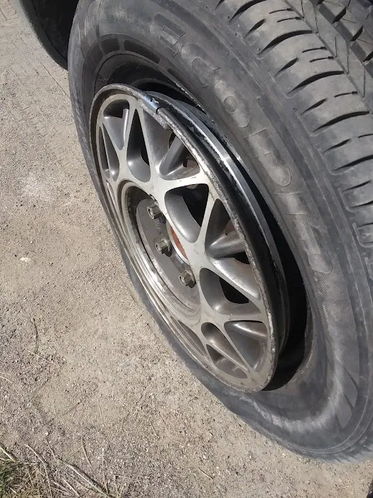 Don's Tire Center 6