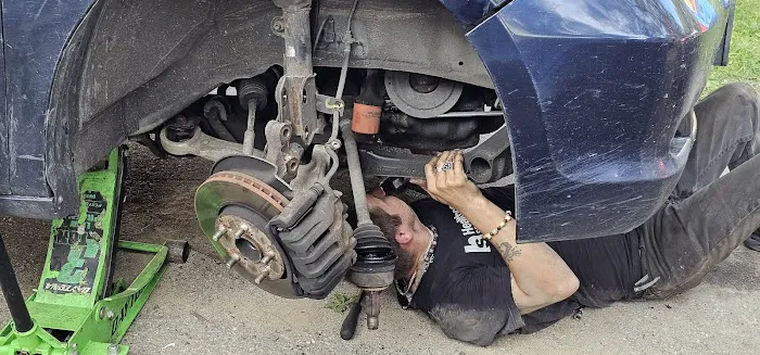 Jeds Auto Mobile Mechanic 8
