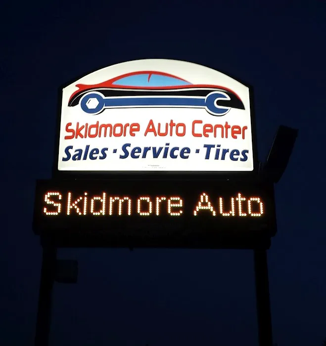 Skidmore Auto Center 0