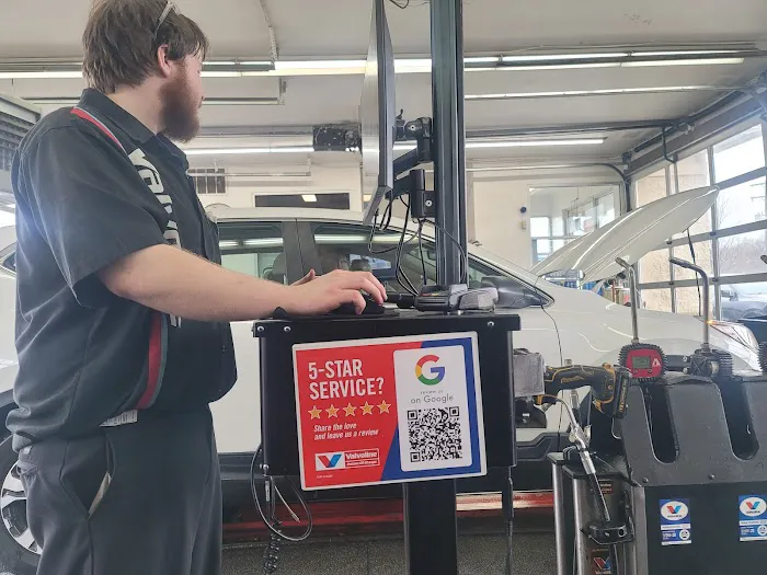Valvoline Instant Oil Change 3