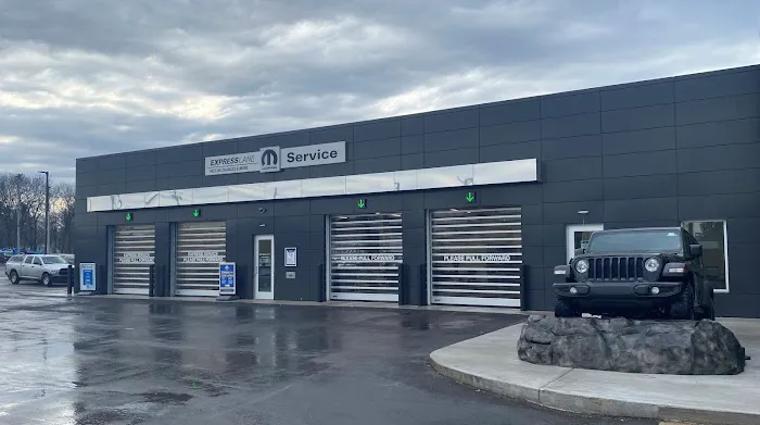 Fox Chrysler Dodge Jeep Ram - Service & Parts 2