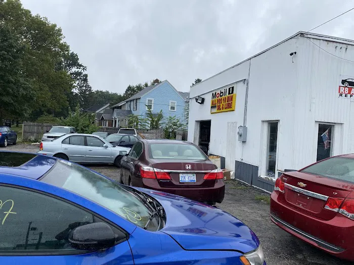 R8 Auto Repair 3