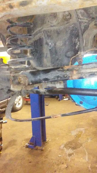 Walker's Auto Service 0