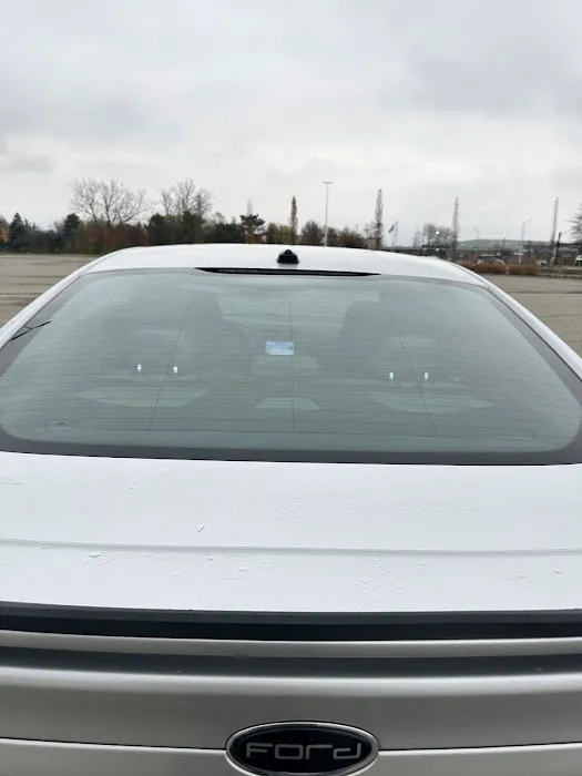 White's Auto Glass & Trim 1