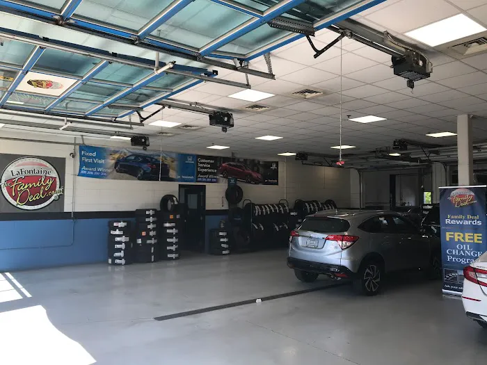 LaFontaine Honda Dearborn Service Center 3