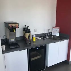 LaFontaine Kia of Dearborn Service Center ico