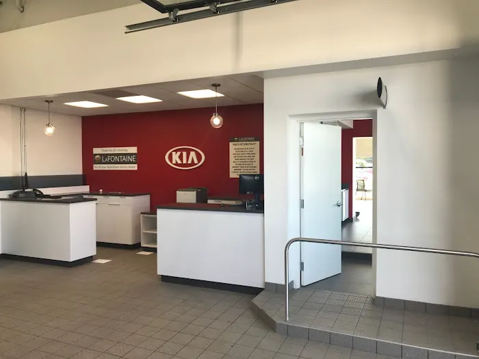 LaFontaine Kia Dearborn Parts Store 3