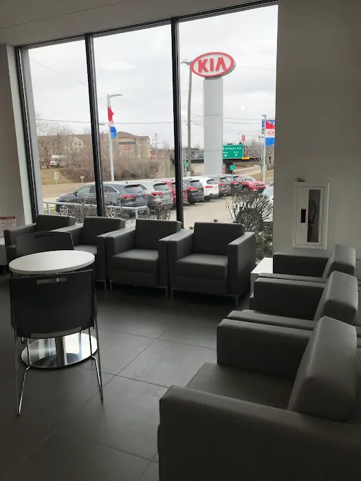 LaFontaine Kia Dearborn Parts Store 9
