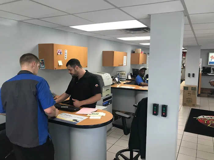 LaFontaine Kia Dearborn Parts Store 7