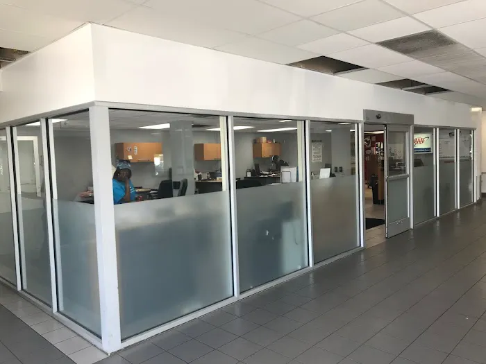 LaFontaine Kia Dearborn Parts Store 8