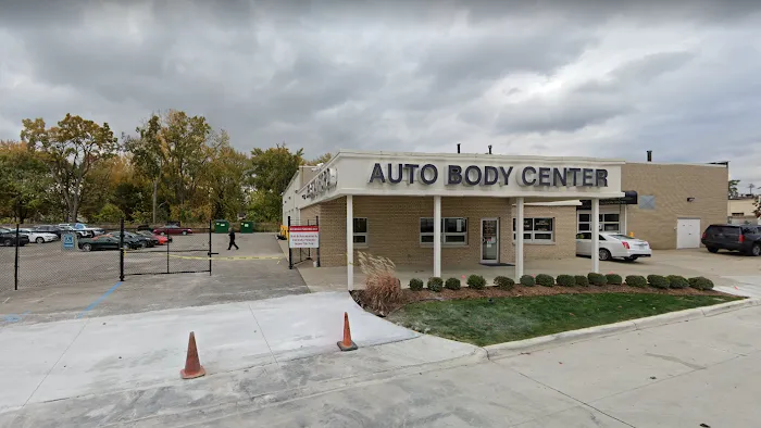 Les Stanford Body Shop 3