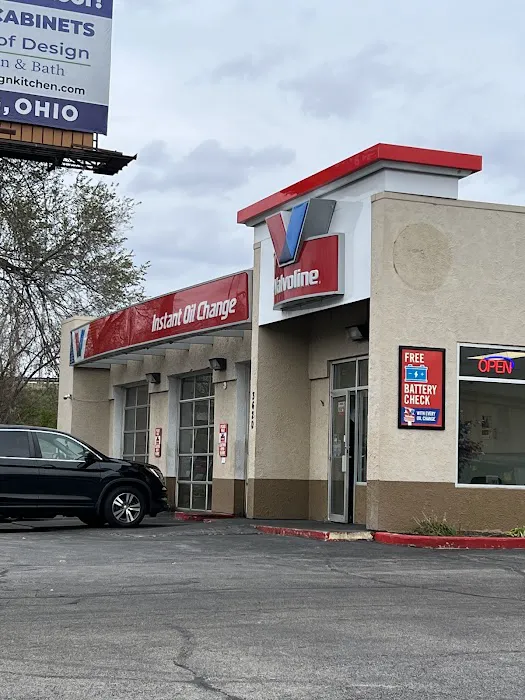 Valvoline Instant Oil Change 6