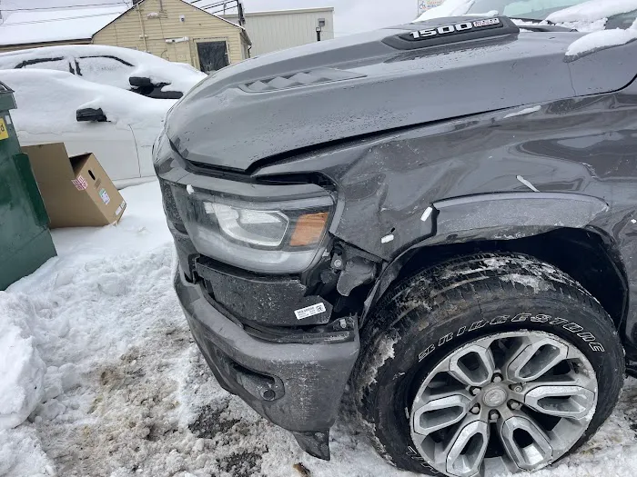 S & A Auto Collision 3