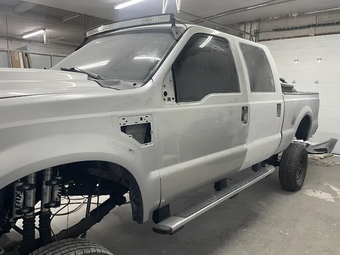 S & A Auto Collision 5
