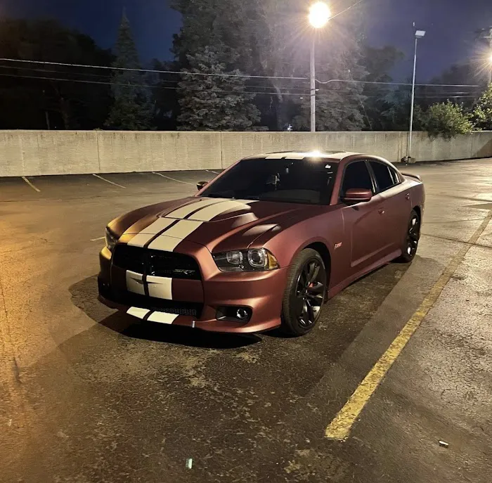 Dr. Tinto Window Tinting and Auto Accessories 4
