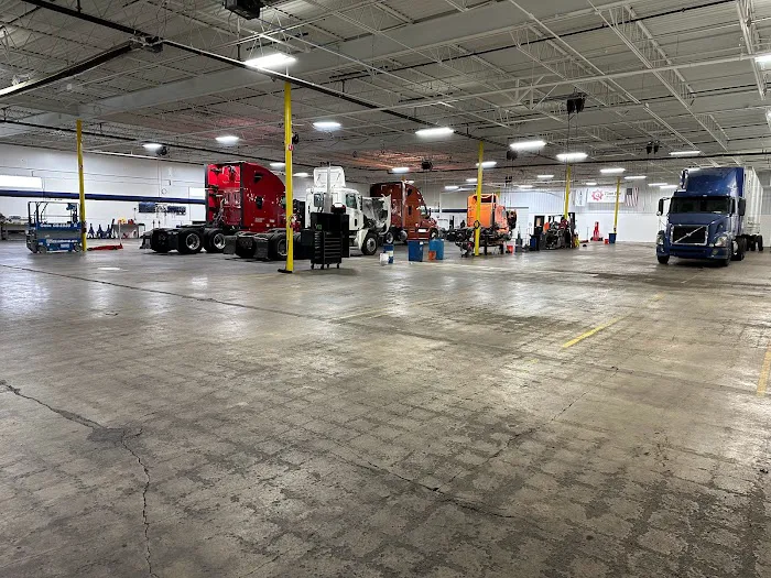 Fleet Pro Truck Repair & Truck Wash. 4