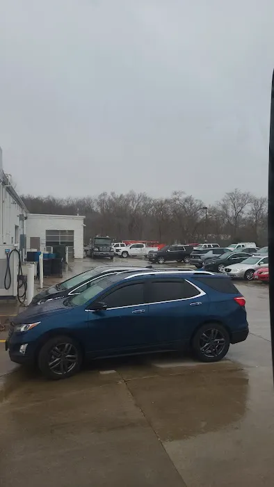 Sid Dillon Chevrolet Service 7