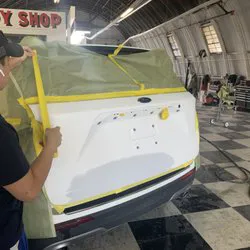DG Auto Body Shop 6