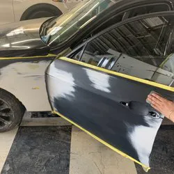 DG Auto Body Shop 2