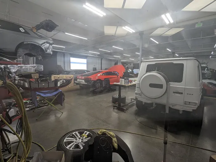 Ariana Auto Body 3