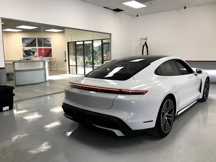 Ariana Auto Body 5