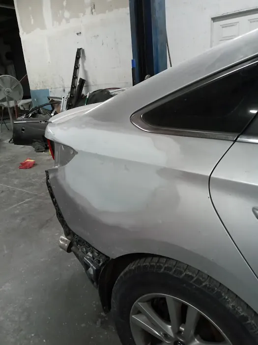 Reliance Auto Collision & Rental 8