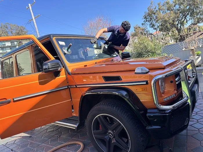 Auto Glass Force & Window Tinting 7