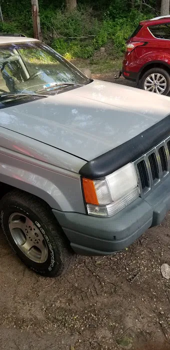 Detail Montana's Auto Reconditioning Services 0